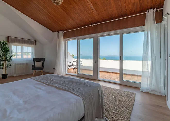 Cies Con Piscina Vila *